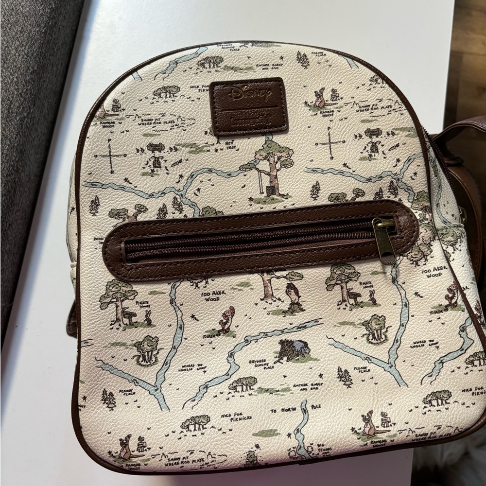 Disney loungefly Pooh backpack